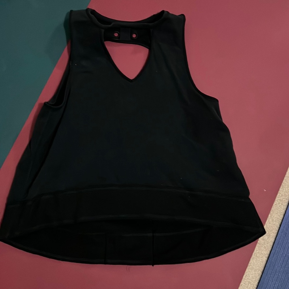 Nancy Rose Performance Black Tank Top Size 6